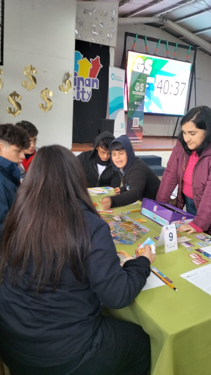 CET-Chile es sede del Torneo Financity Impulsando la Educación Financiera